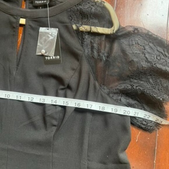 NWT Torrid Plus Size Black Crepe Lace Fit and Flare Top - Picture 10 of 14